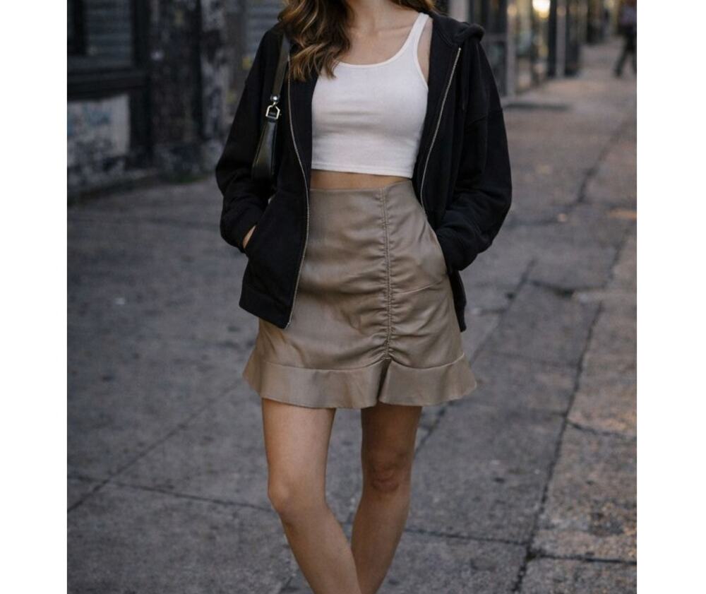 Colletta The Co-Op Taupe Faux Leather Ruched Mini Skirt M Y2K Club Skirt